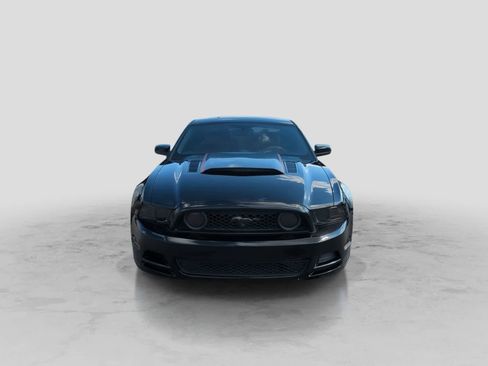 Used 2013 Ford Mustang GT Premium w/ Comfort Pkg RWD image 3