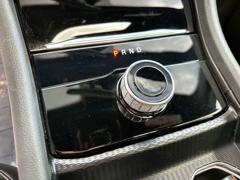 Used 2025 Jeep Grand Cherokee L Altitude image 14