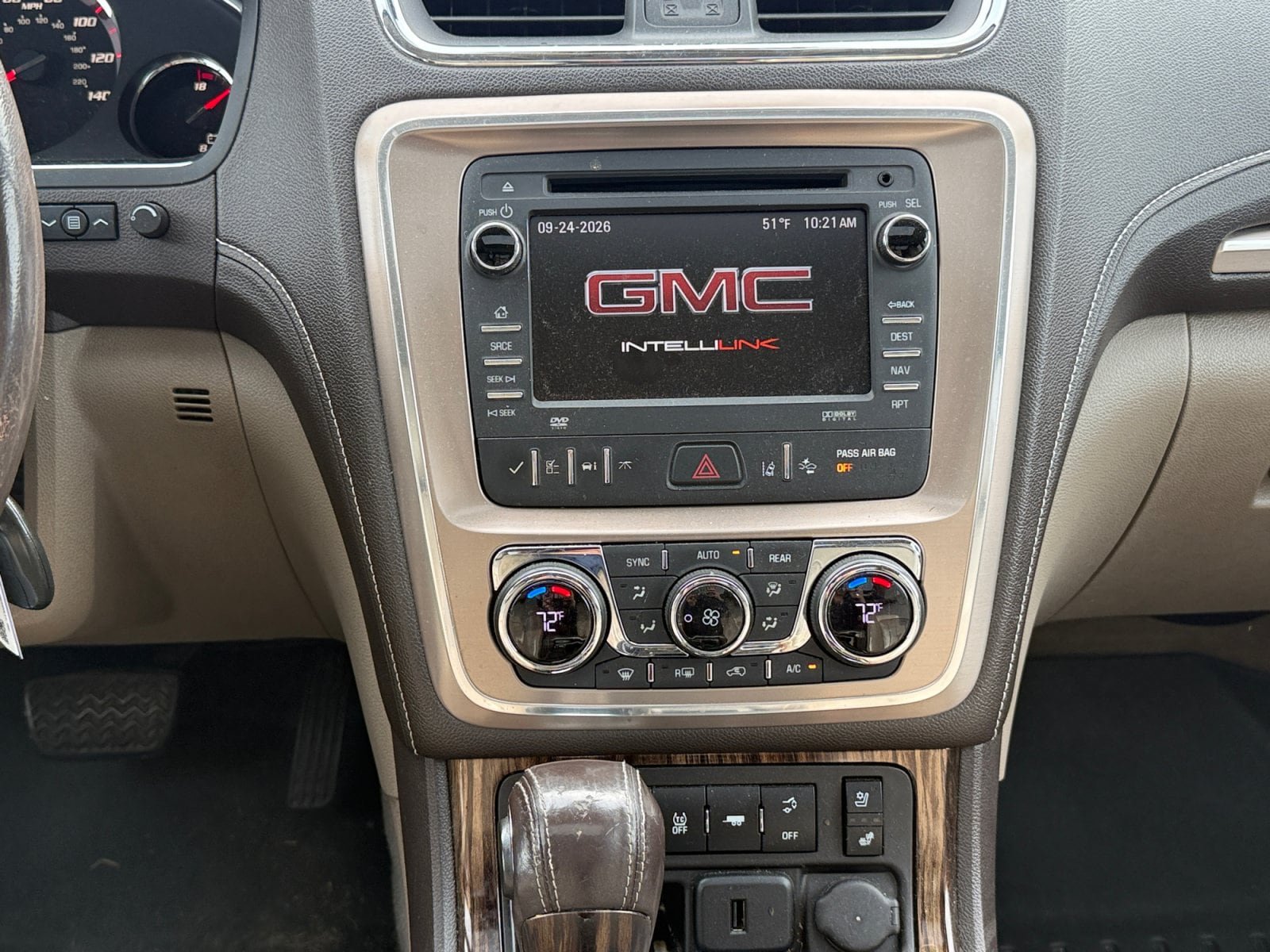 Used 2015 GMC Acadia Denali AWD/4WD image 16
