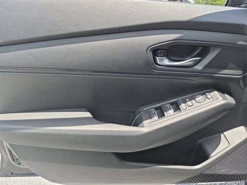 Used 2025 Honda Accord LX image 11