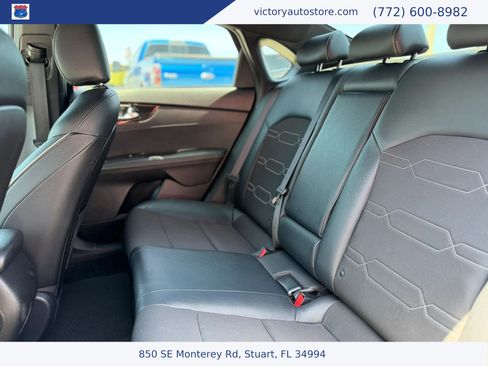 Used 2024 Kia Forte GT-Line FWD image 17