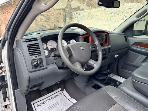 Used 2006 Dodge Ram 2500 Truck SLT w/ Light Group AWD/4WD image 14