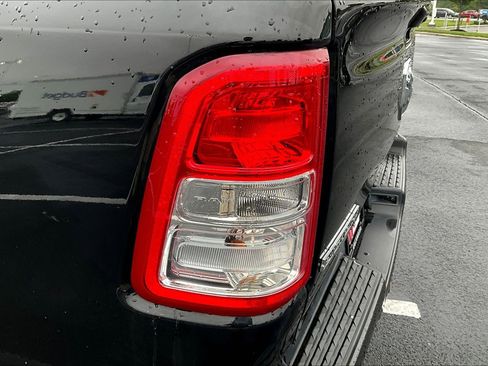Used 2024 RAM 1500 Big Horn AWD/4WD image 23