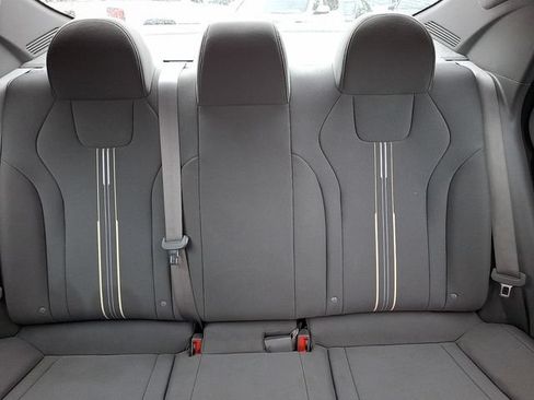 Used 2023 Hyundai Elantra SEL w/ Convenience Package FWD image 19