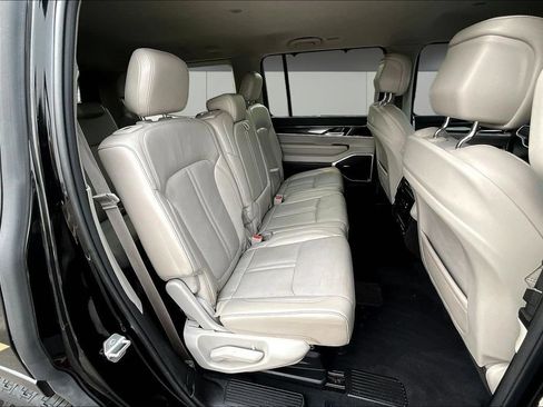Used 2022 Jeep Wagoneer Series I w/ Convenience Group I AWD/4WD image 25