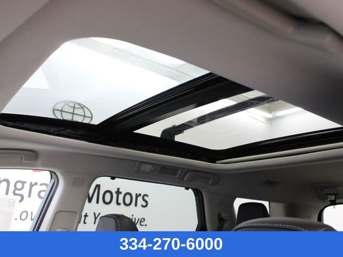 New 2026 Nissan Pathfinder Platinum image 11