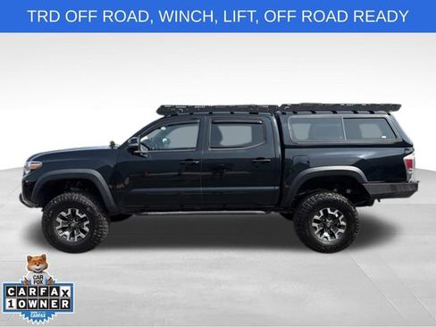 Used 2020 Toyota Tacoma TRD Off-Road AWD/4WD image 7
