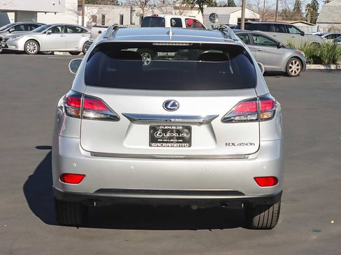 Used 2015 Lexus RX 450h AWD image 3
