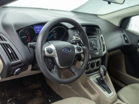 Used 2013 Ford Focus SE image 4