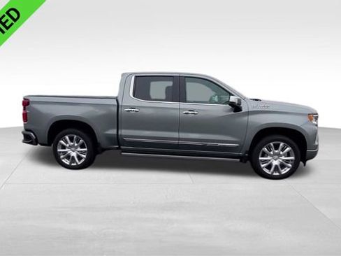 Certified 2025 Chevrolet Silverado 1500 High Country w/ High Country Premium Package AWD/4WD image 10
