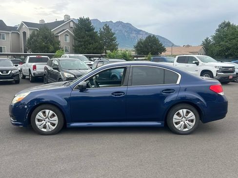 Used 2011 Subaru Legacy 2.5i AWD/4WD image 8