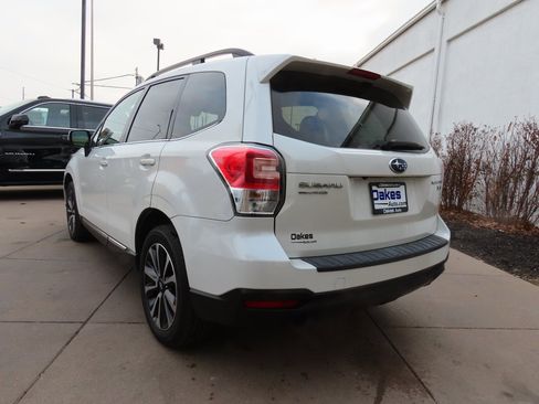 Used 2017 Subaru Forester 2.0XT Touring image 5