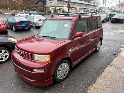 Used 2006 Scion xB Base 4dr Wagon w/Automatic image 1