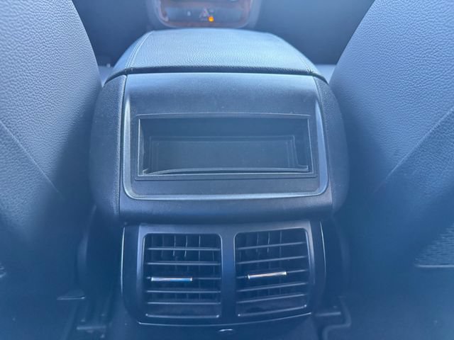 Used 2012 Mercedes-Benz R 350 BlueTEC 4MATIC image 10