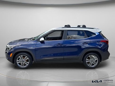 Certified 2023 Kia Seltos S w/ Navigation Package FWD image 3