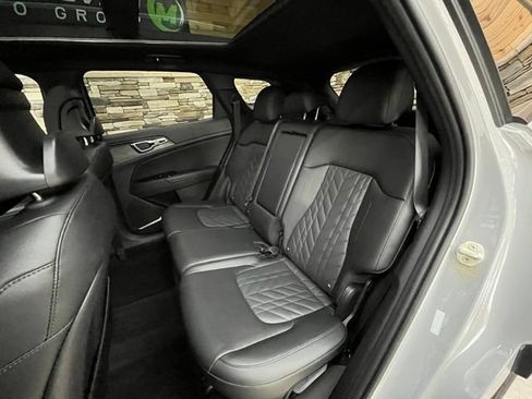 Used 2023 Kia Sportage X-Line w/ X-Line Premium Package AWD/4WD image 37