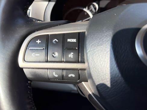 Used 2021 Lexus GX 460 Luxury w/ Sport Design Package AWD/4WD image 19