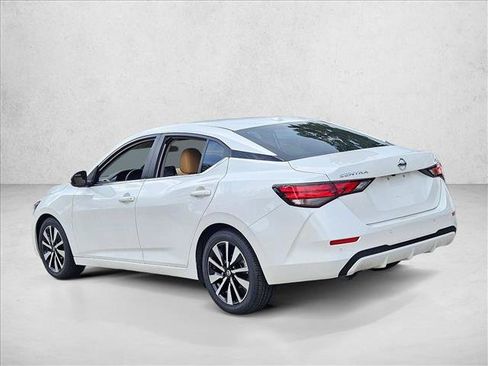 Used 2023 Nissan Sentra SV w/ SV Premium Package FWD image 8