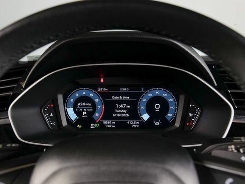 Used 2025 Audi Q3 2.0T Premium AWD/4WD image 18