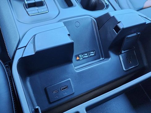 New 2026 GMC Sierra 1500 AT4 w/ AT4 Premium Package image 33