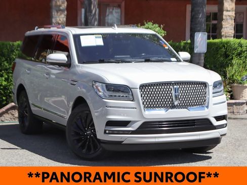 Used 2020 Lincoln Navigator Reserve w/ Equipment Group 208A Reserve AWD/4WD image 2