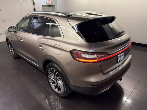 Used 2020 Lincoln Nautilus Reserve w/ Equipment Group 201A AWD/4WD image 4