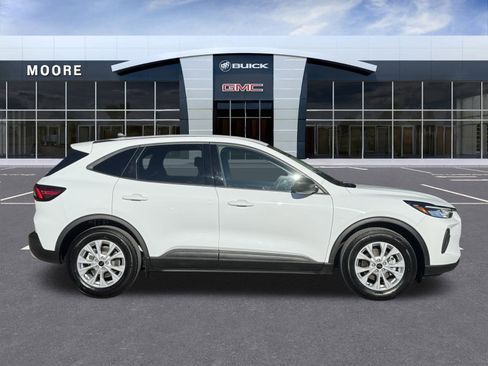 Used 2025 Ford Escape Active image 3