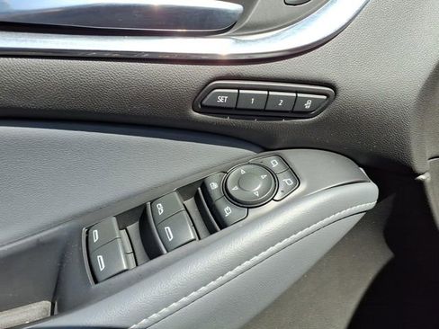 Used 2021 Buick Enclave Premium w/ Surround and Sites Package AWD/4WD image 16