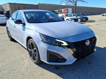 New 2025 Nissan Altima 2.5 SR