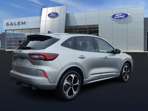 Certified 2023 Ford Escape ST-Line Select w/ Tech Pack #2 AWD/4WD image 3