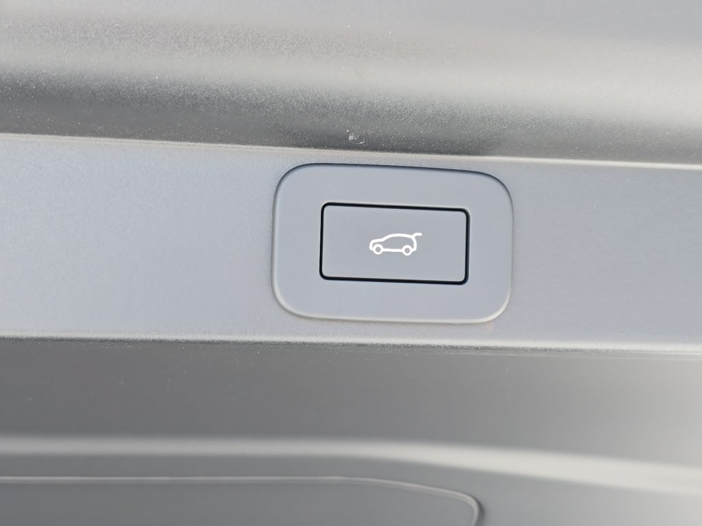 New 2026 Land Rover Range Rover SE AWD/4WD image 13