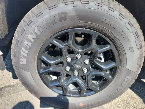 Used 2025 Ford F150 STX AWD/4WD image 10