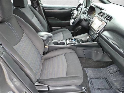 Used 2022 Nissan Leaf SV Plus image 19
