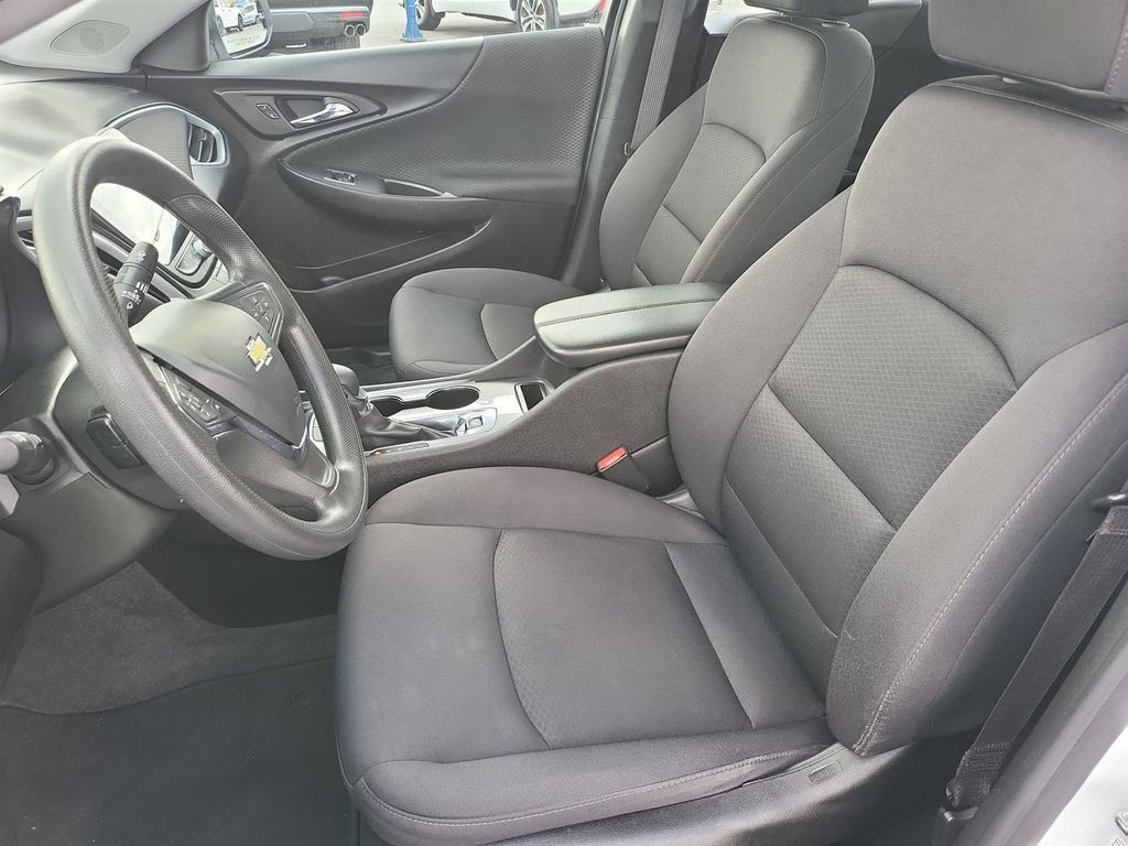 Certified 2024 Chevrolet Malibu LT FWD image 11
