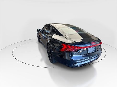 Used 2023 Audi RS e-tron GT image 6