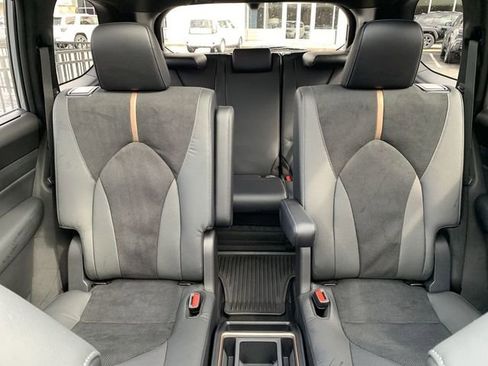 Certified 2026 Toyota Grand Highlander AWD Hybrid image 32