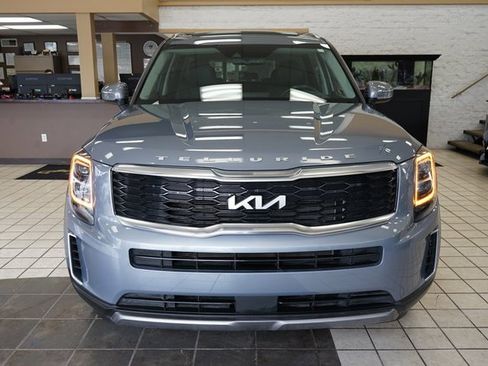 Used 2022 Kia Telluride EX w/ EX Premium Package image 21
