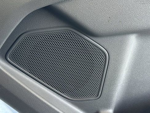 Used 2023 Ford Transit 350 XLT image 26