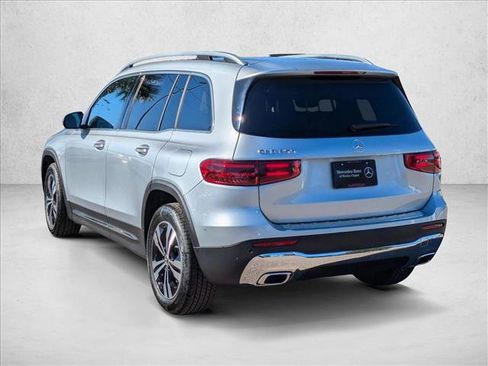 New 2026 Mercedes-Benz GLB 250 image 6