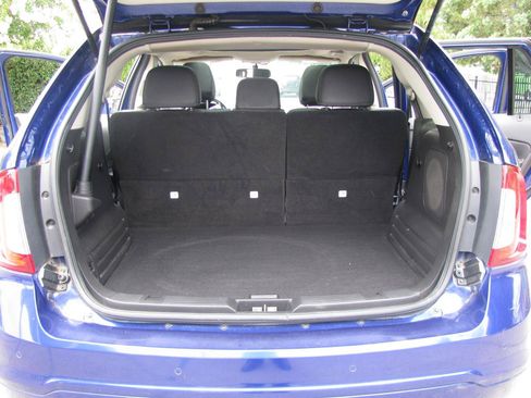Used 2013 Ford Edge Sport w/ Driver Entry Pkg FWD image 7