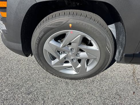 New 2026 Hyundai Kona SE image 11