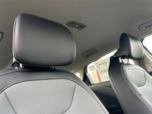 New 2026 Kia K4 EX image 19