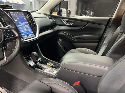 Used 2023 Subaru Ascent Limited w/ Technology Package image 15