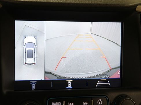 Used 2018 GMC Terrain Denali w/ Advanced Safety Package image 14