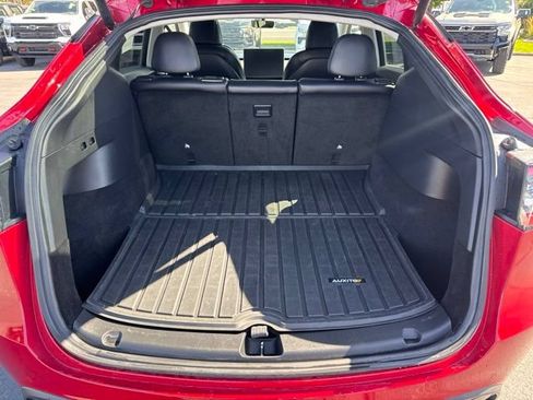 Used 2021 Tesla Model Y Long Range AWD/4WD image 11