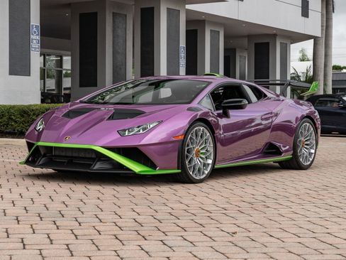 Used 2023 Lamborghini Huracan STO image 36