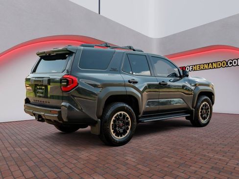 Used 2025 Toyota 4Runner TRD Off-Road Premium AWD/4WD image 5