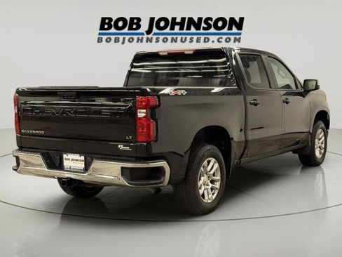Used 2024 Chevrolet Silverado 1500 LT AWD/4WD image 11
