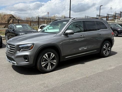 New 2026 Mercedes-Benz GLB 250 4MATIC image 3