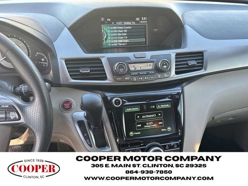Used 2016 Honda Odyssey SE image 25